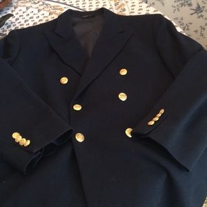 Navy wool men’s double breasted blazer